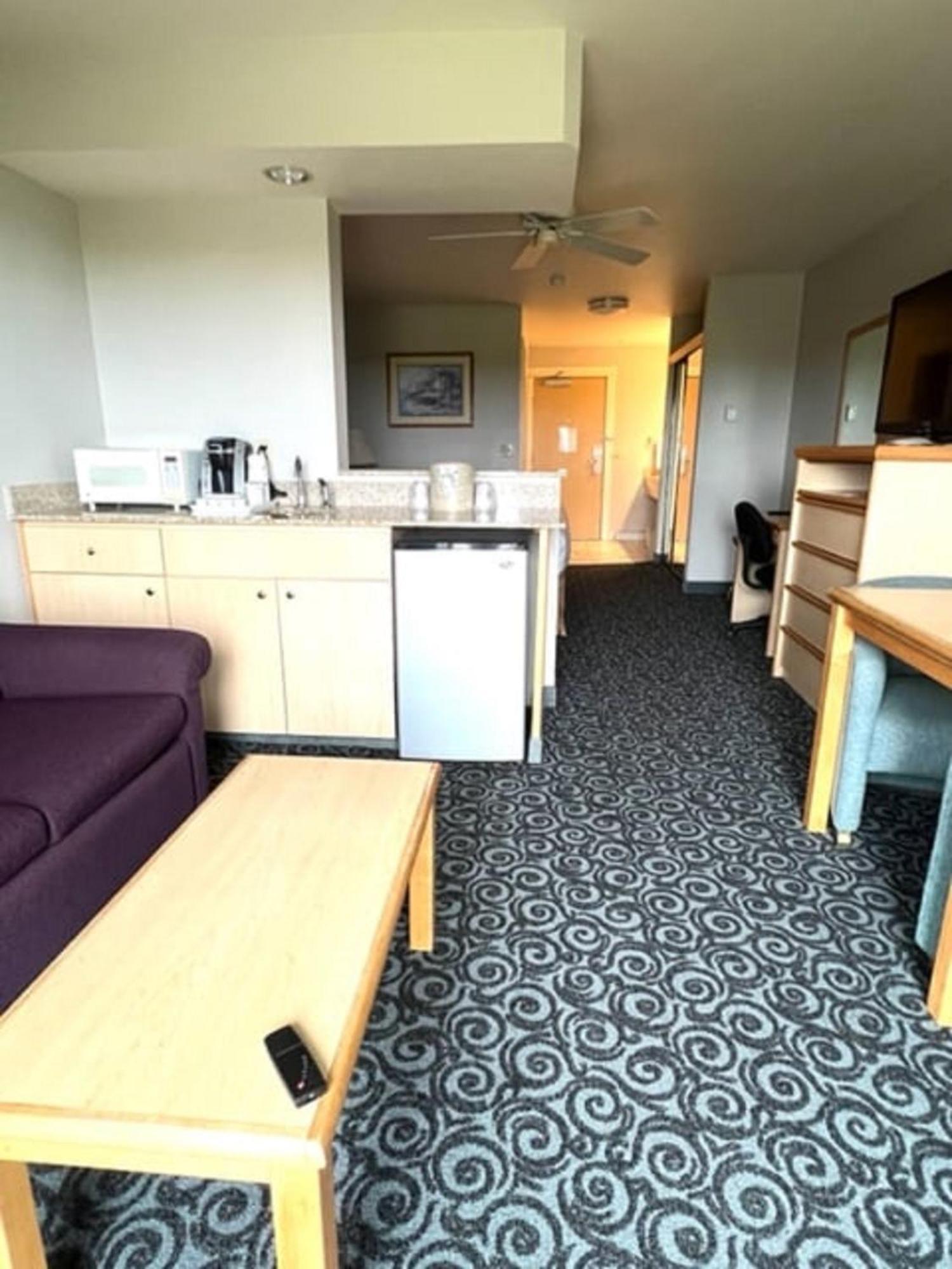Lighthouse Suites Inn Ocean Shores Exteriör bild